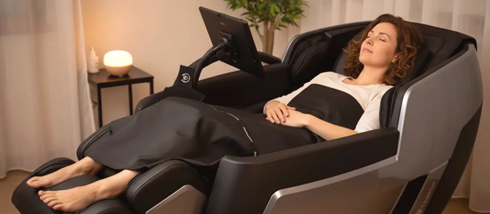 AquaLieve contrast therapy recovery chair at Chiropractic Health Center